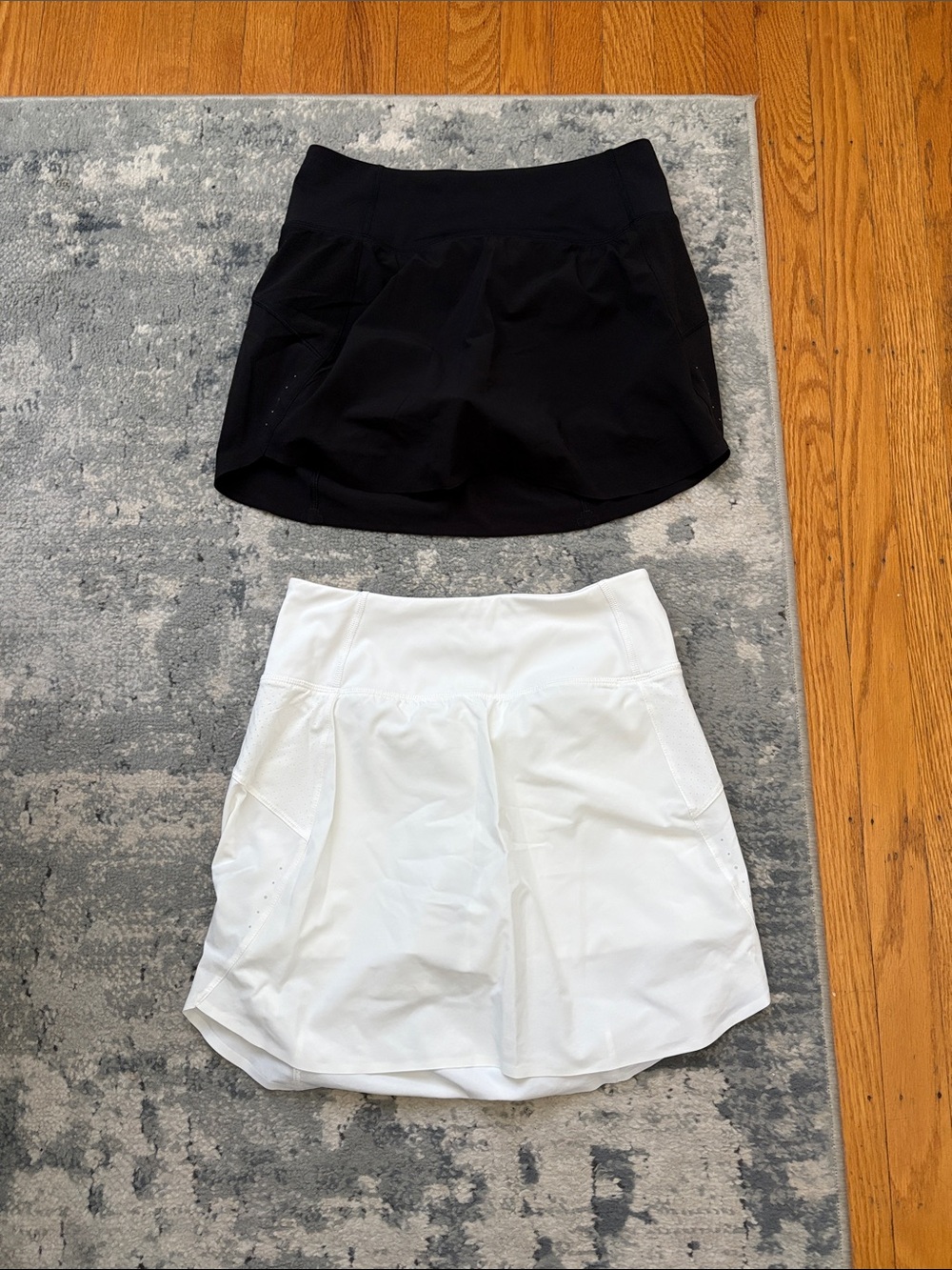 NWOT! Lot of 2 Athleta Run With It Skort 16”, women’s XS